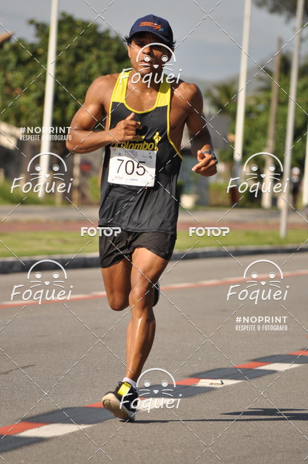 Buy your photos of the event21KES - Meia Maratona do Esprito Santo on Fotop
