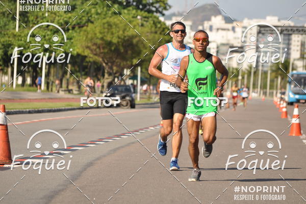 Buy your photos of the event21KES - Meia Maratona do Esprito Santo on Fotop