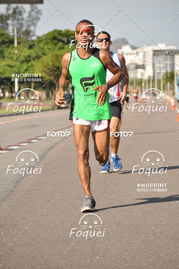 Buy your photos of the event21KES - Meia Maratona do Esprito Santo on Fotop
