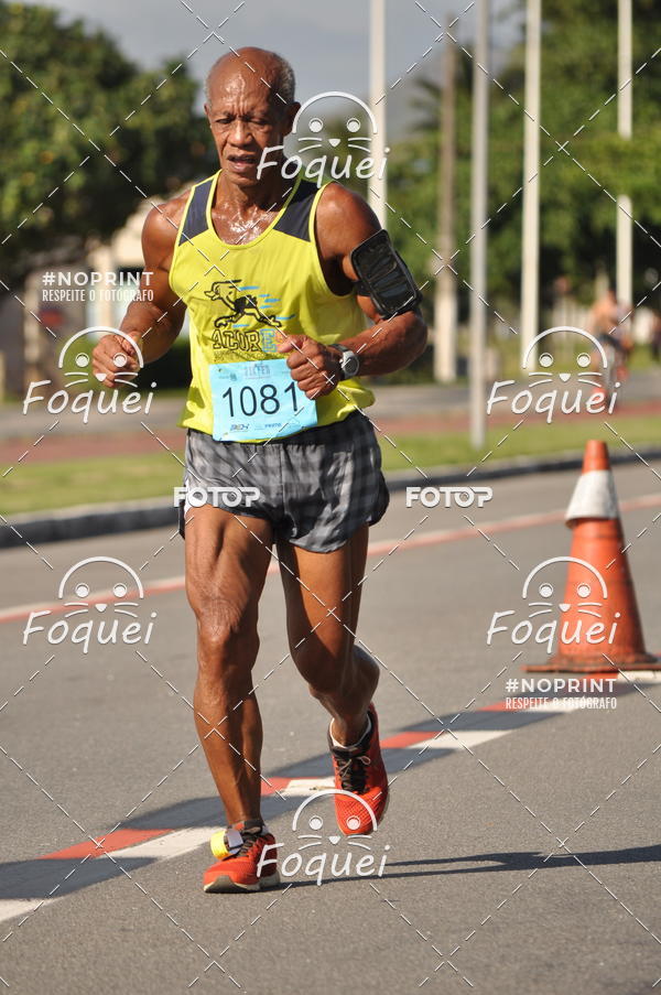 Buy your photos of the event21KES - Meia Maratona do Esprito Santo on Fotop