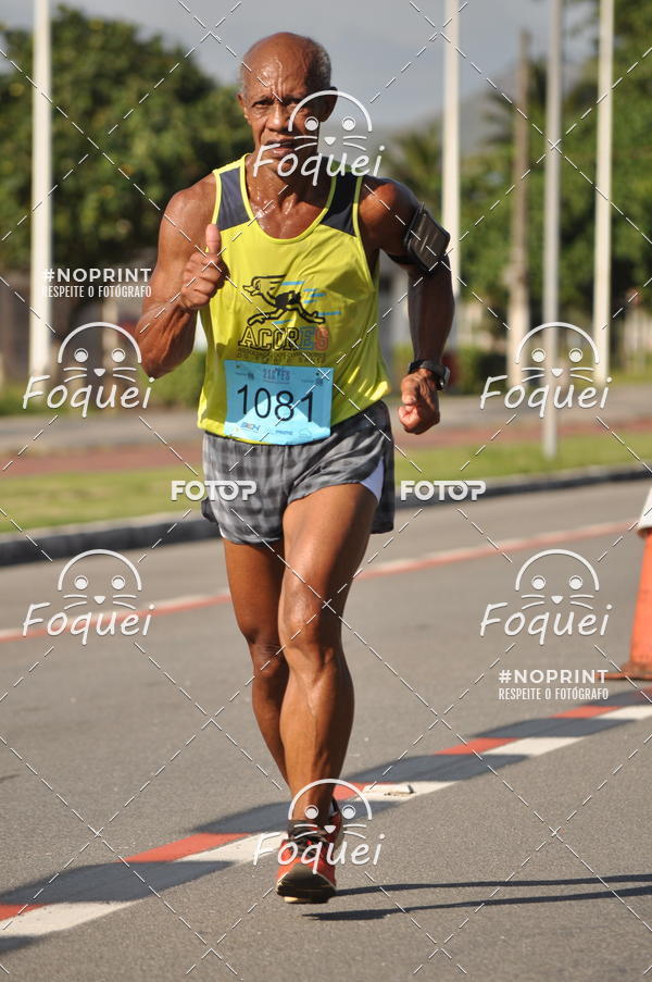 Buy your photos of the event21KES - Meia Maratona do Esprito Santo on Fotop
