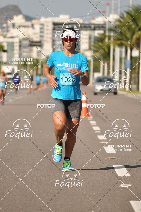 Buy your photos of the event21KES - Meia Maratona do Esprito Santo on Fotop