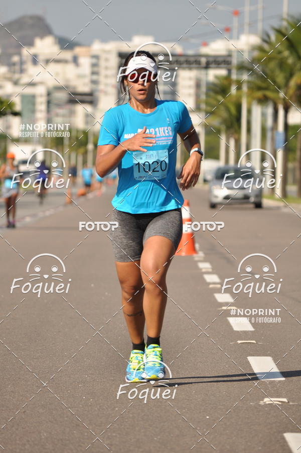 Buy your photos of the event21KES - Meia Maratona do Esprito Santo on Fotop