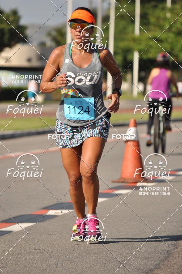 Buy your photos of the event21KES - Meia Maratona do Esprito Santo on Fotop
