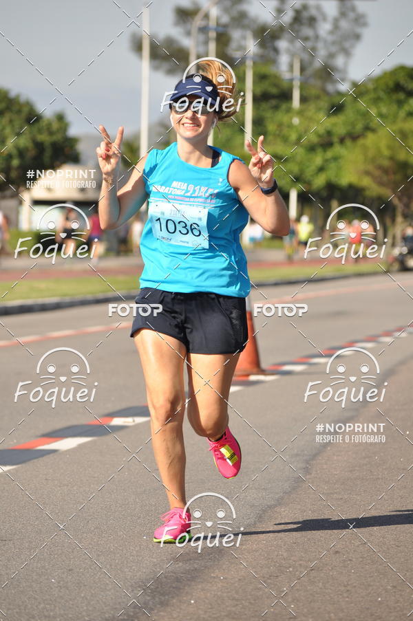 Buy your photos of the event21KES - Meia Maratona do Esprito Santo on Fotop