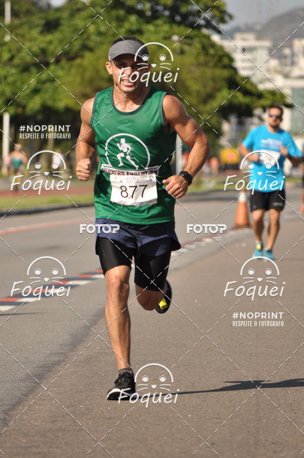 Buy your photos of the event21KES - Meia Maratona do Esprito Santo on Fotop