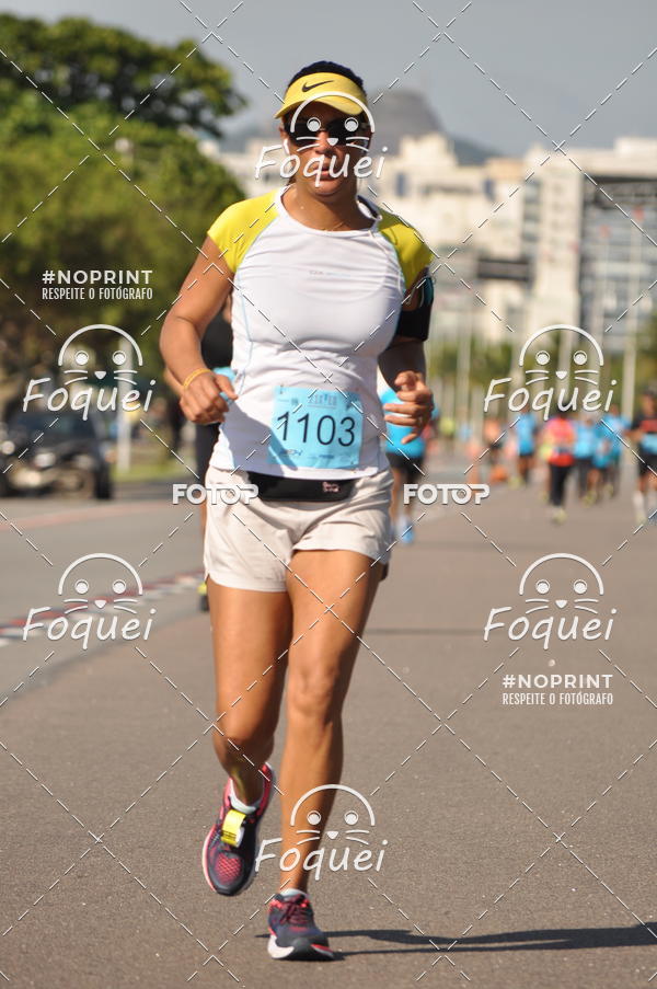 Buy your photos of the event21KES - Meia Maratona do Esprito Santo on Fotop