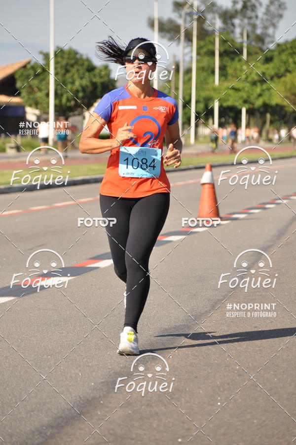 Buy your photos of the event21KES - Meia Maratona do Esprito Santo on Fotop