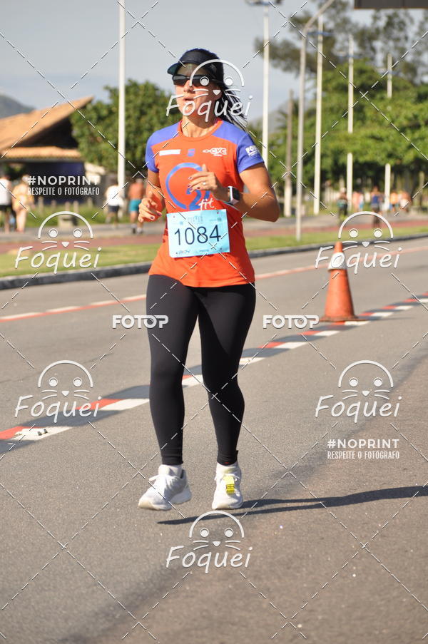 Buy your photos of the event21KES - Meia Maratona do Esprito Santo on Fotop