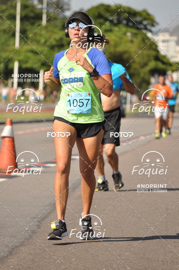 Buy your photos of the event21KES - Meia Maratona do Esprito Santo on Fotop