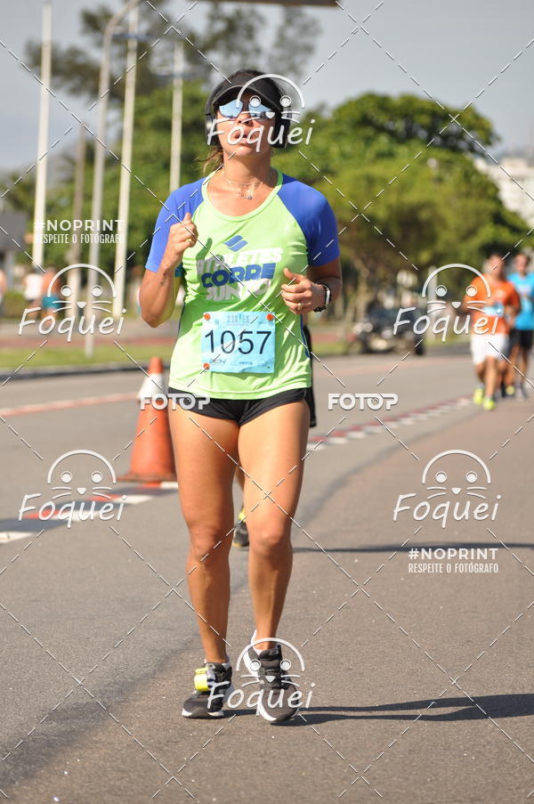 Buy your photos of the event21KES - Meia Maratona do Esprito Santo on Fotop