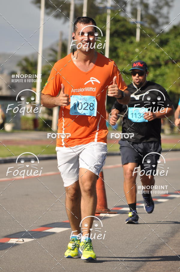 Buy your photos of the event21KES - Meia Maratona do Esprito Santo on Fotop