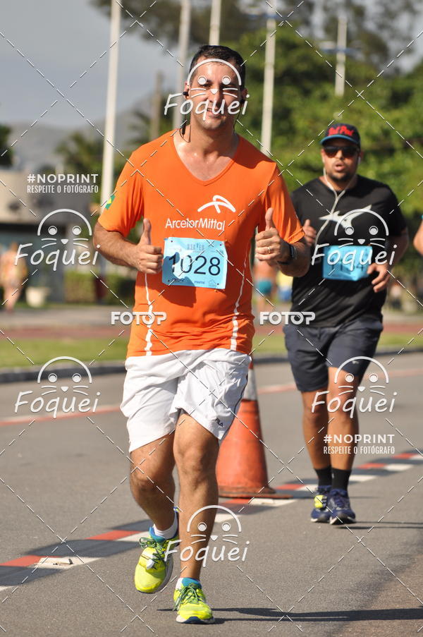 Buy your photos of the event21KES - Meia Maratona do Esprito Santo on Fotop