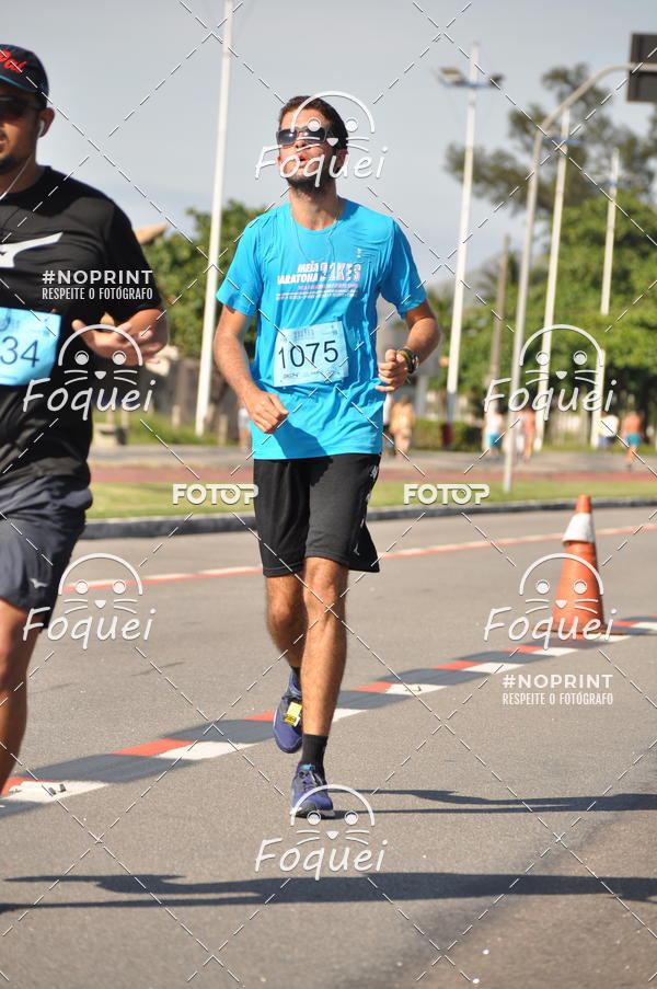 Buy your photos of the event21KES - Meia Maratona do Esprito Santo on Fotop