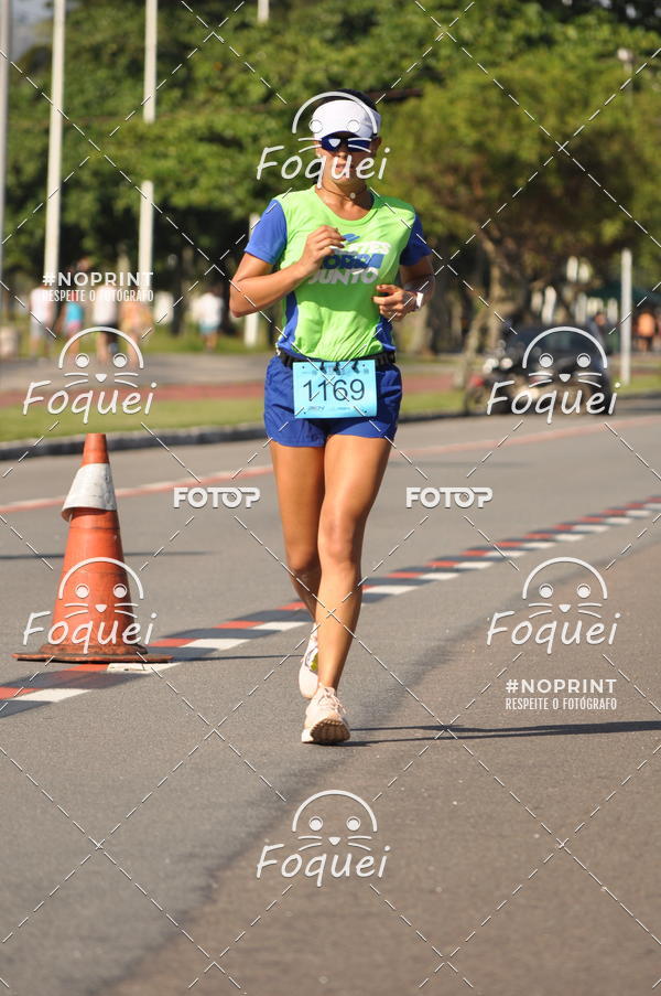 Buy your photos of the event21KES - Meia Maratona do Esprito Santo on Fotop