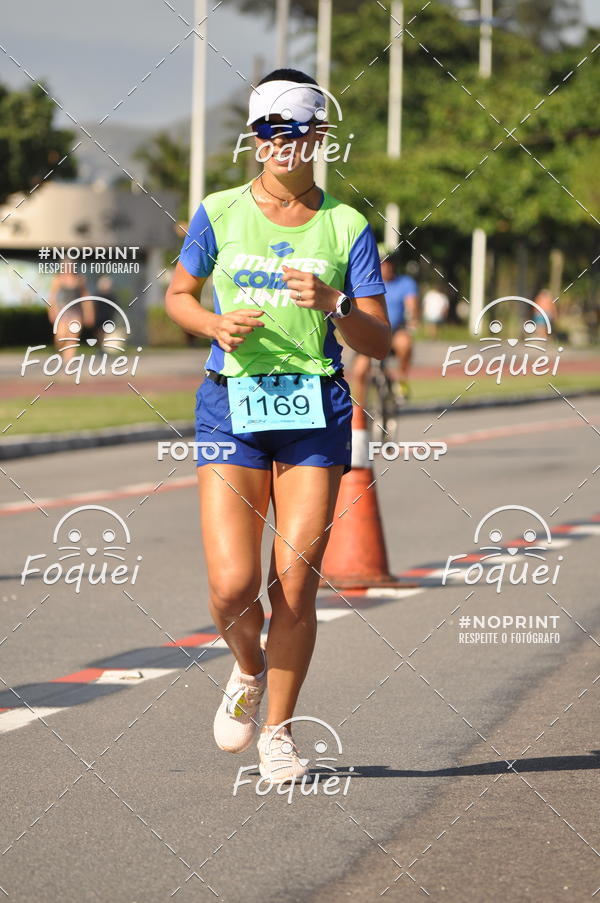 Buy your photos of the event21KES - Meia Maratona do Esprito Santo on Fotop