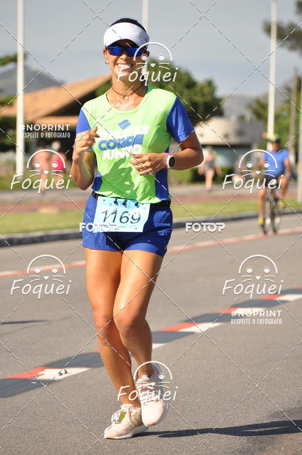 Buy your photos of the event21KES - Meia Maratona do Esprito Santo on Fotop