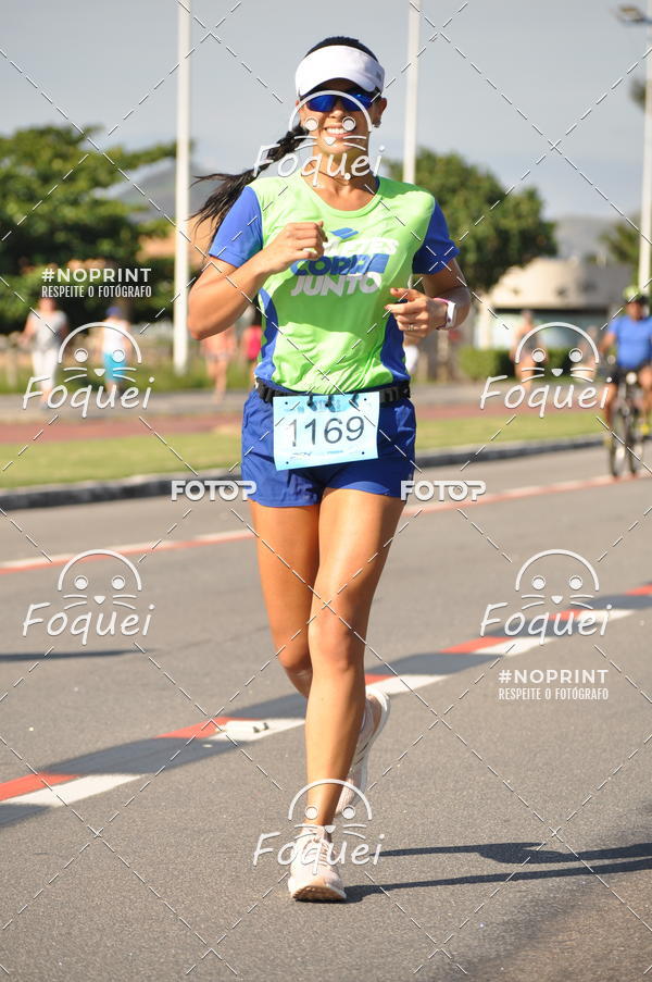 Buy your photos of the event21KES - Meia Maratona do Esprito Santo on Fotop