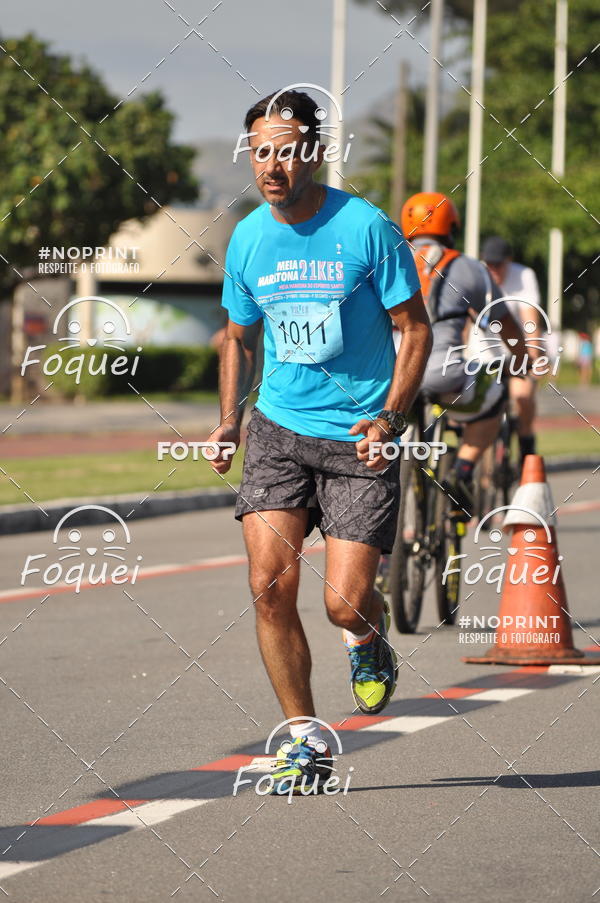 Buy your photos of the event21KES - Meia Maratona do Esprito Santo on Fotop