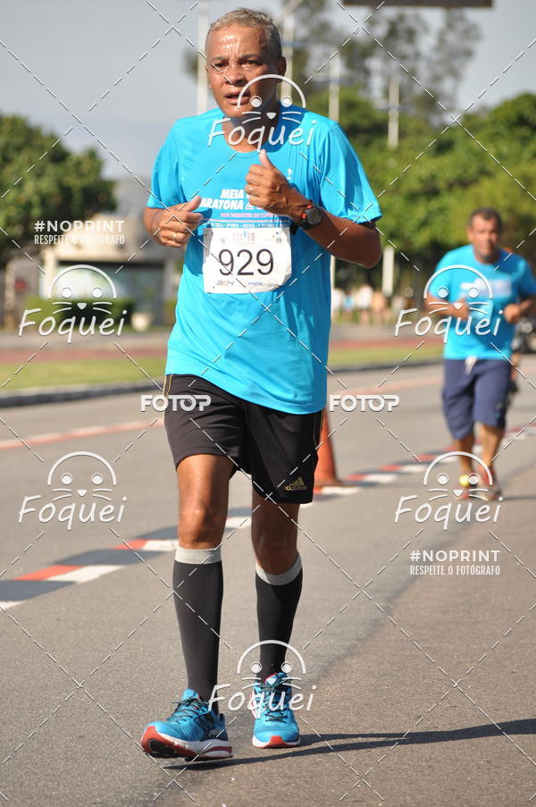 Buy your photos of the event21KES - Meia Maratona do Esprito Santo on Fotop
