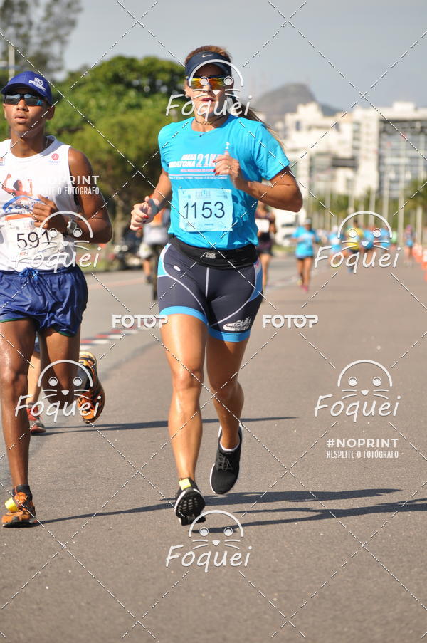 Buy your photos of the event21KES - Meia Maratona do Esprito Santo on Fotop