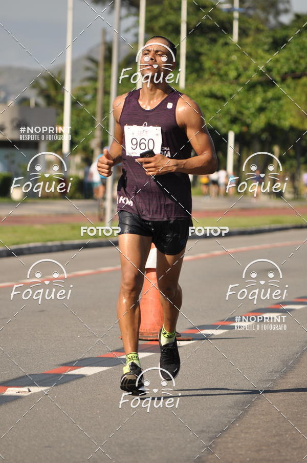 Buy your photos of the event21KES - Meia Maratona do Esprito Santo on Fotop