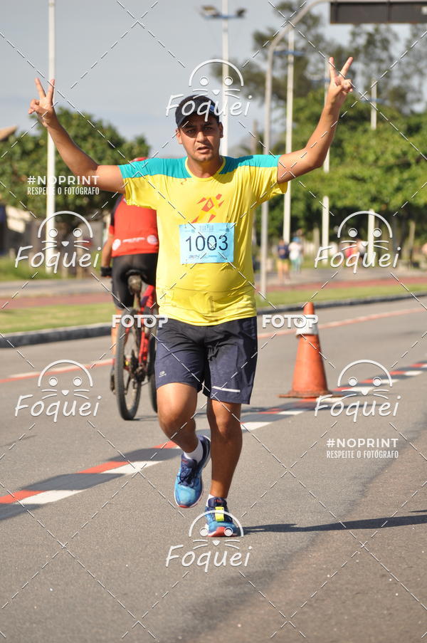 Buy your photos of the event21KES - Meia Maratona do Esprito Santo on Fotop