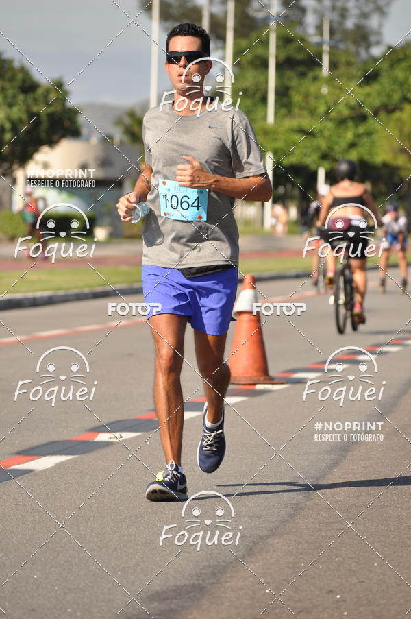 Buy your photos of the event21KES - Meia Maratona do Esprito Santo on Fotop