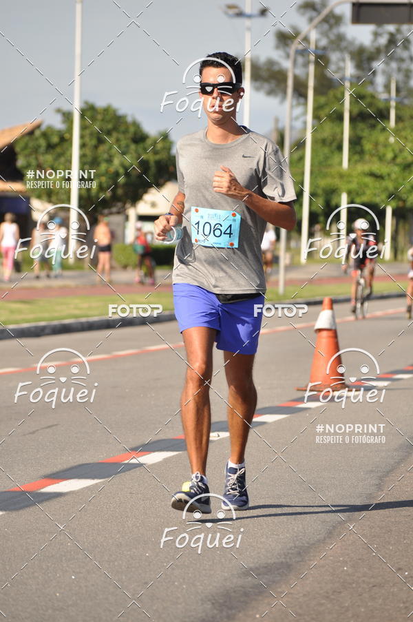 Buy your photos of the event21KES - Meia Maratona do Esprito Santo on Fotop