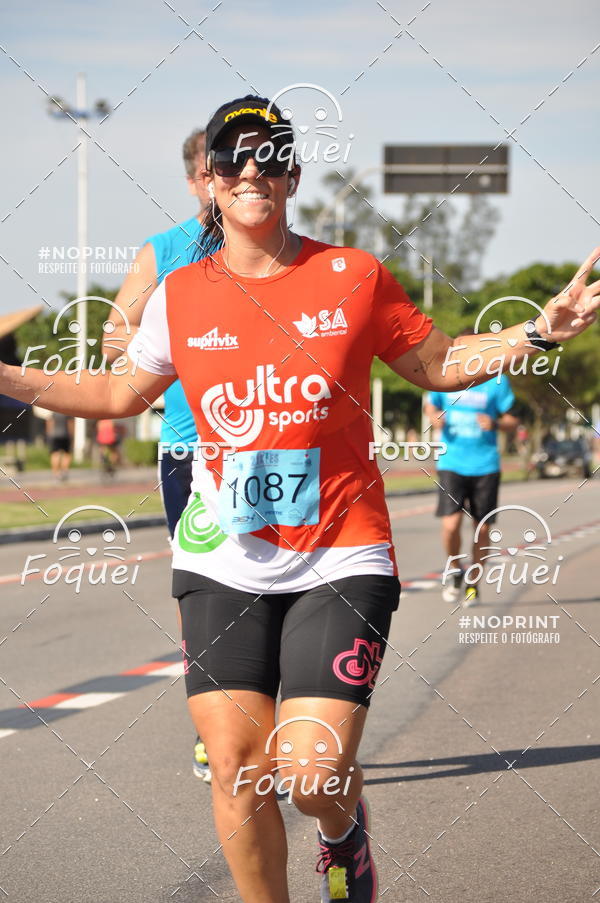 Buy your photos of the event21KES - Meia Maratona do Esprito Santo on Fotop