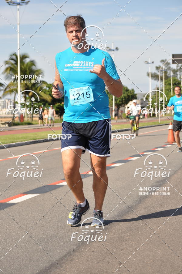 Buy your photos of the event21KES - Meia Maratona do Esprito Santo on Fotop