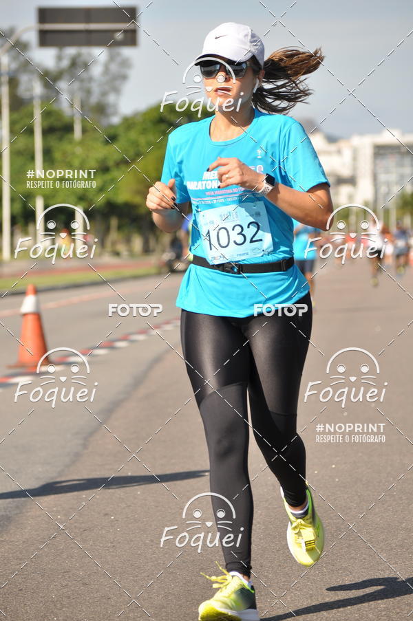 Buy your photos of the event21KES - Meia Maratona do Esprito Santo on Fotop