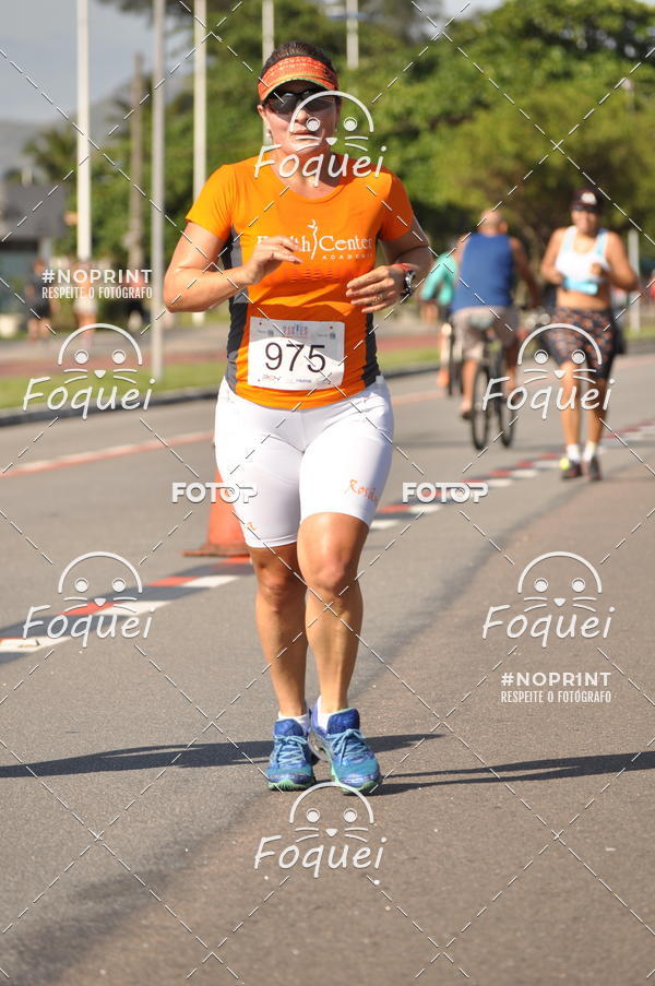Buy your photos of the event21KES - Meia Maratona do Esprito Santo on Fotop