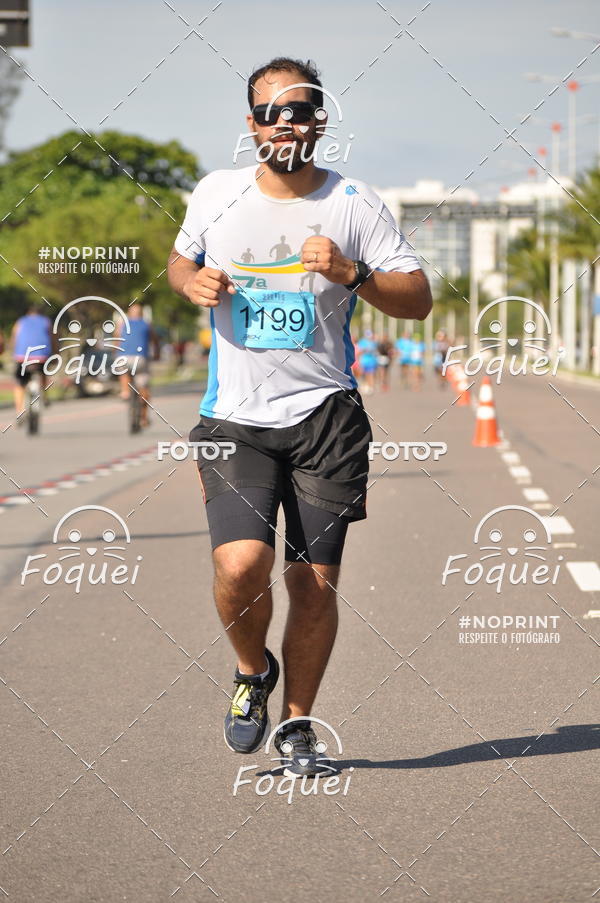 Buy your photos of the event21KES - Meia Maratona do Esprito Santo on Fotop