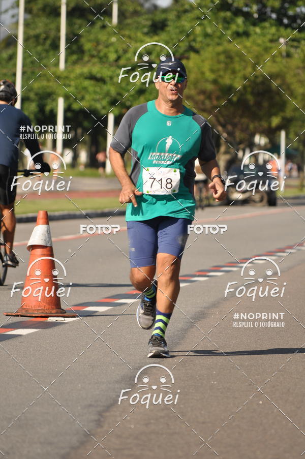 Buy your photos of the event21KES - Meia Maratona do Esprito Santo on Fotop
