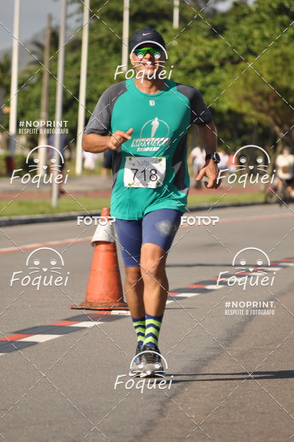 Buy your photos of the event21KES - Meia Maratona do Esprito Santo on Fotop
