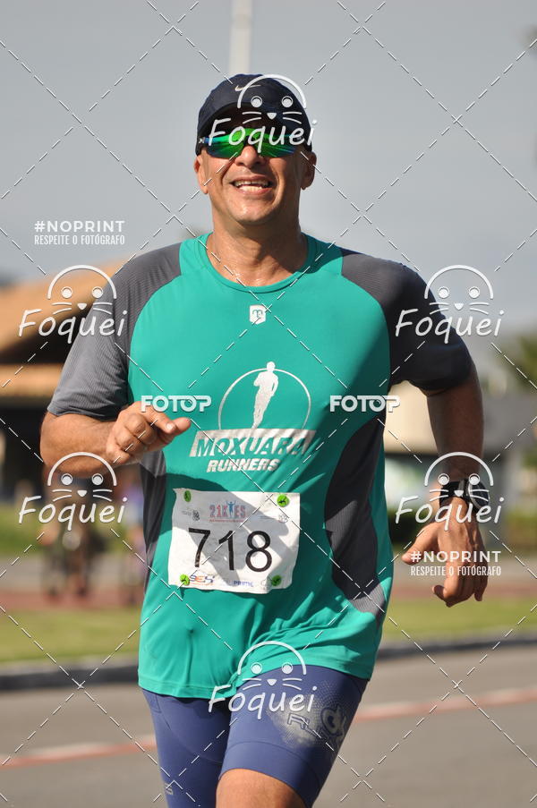 Buy your photos of the event21KES - Meia Maratona do Esprito Santo on Fotop