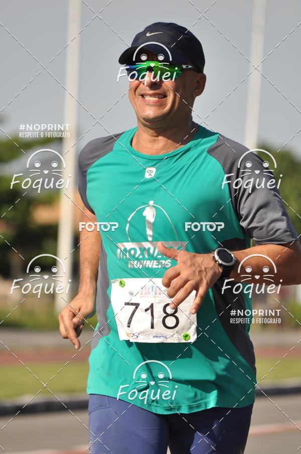 Buy your photos of the event21KES - Meia Maratona do Esprito Santo on Fotop