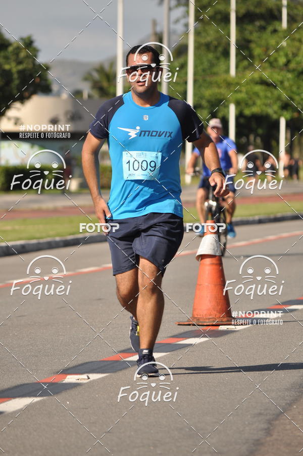 Buy your photos of the event21KES - Meia Maratona do Esprito Santo on Fotop