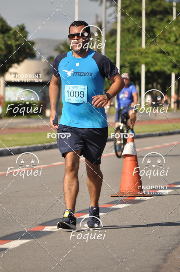 Buy your photos of the event21KES - Meia Maratona do Esprito Santo on Fotop