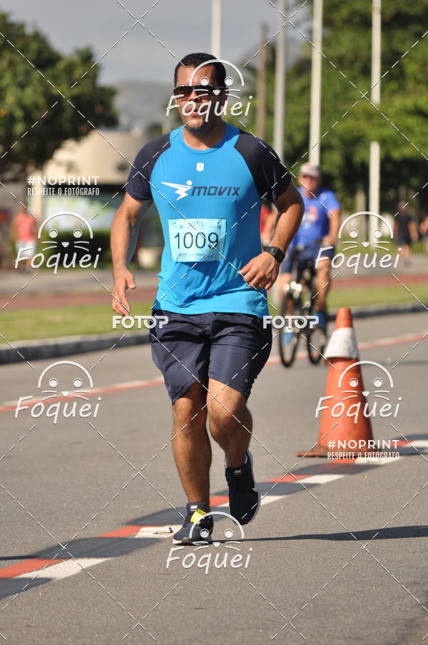 Buy your photos of the event21KES - Meia Maratona do Esprito Santo on Fotop