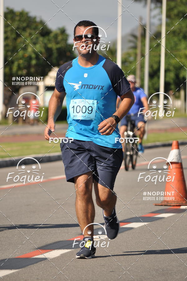 Buy your photos of the event21KES - Meia Maratona do Esprito Santo on Fotop