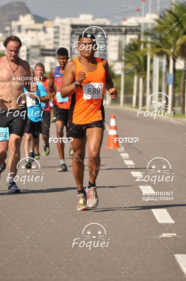 Buy your photos of the event21KES - Meia Maratona do Esprito Santo on Fotop