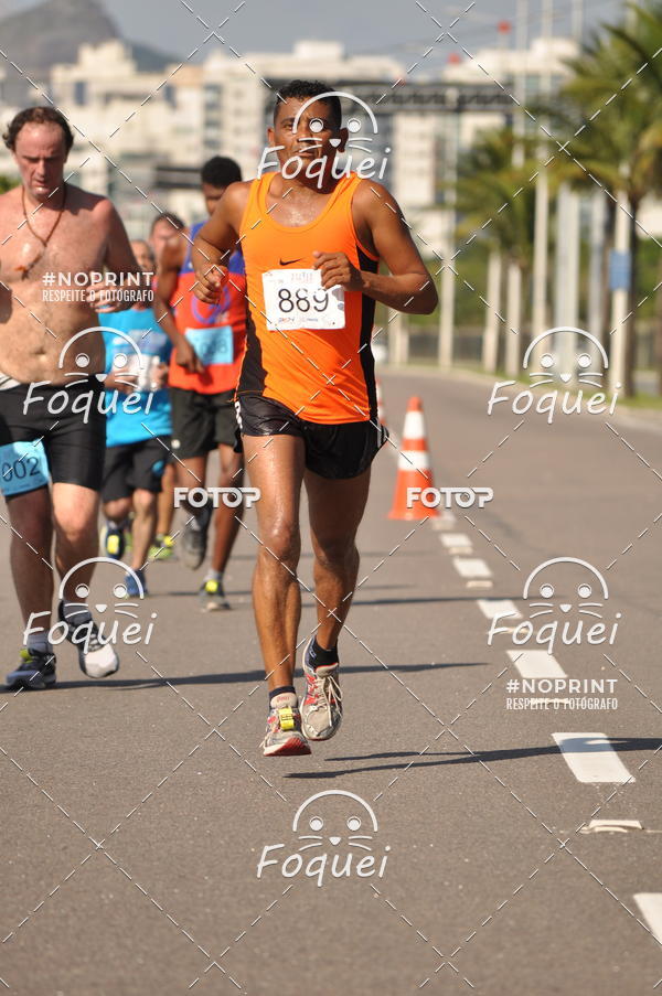 Buy your photos of the event21KES - Meia Maratona do Esprito Santo on Fotop