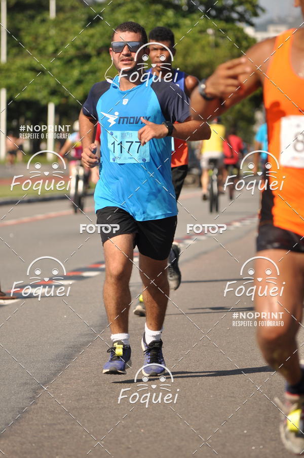 Buy your photos of the event21KES - Meia Maratona do Esprito Santo on Fotop