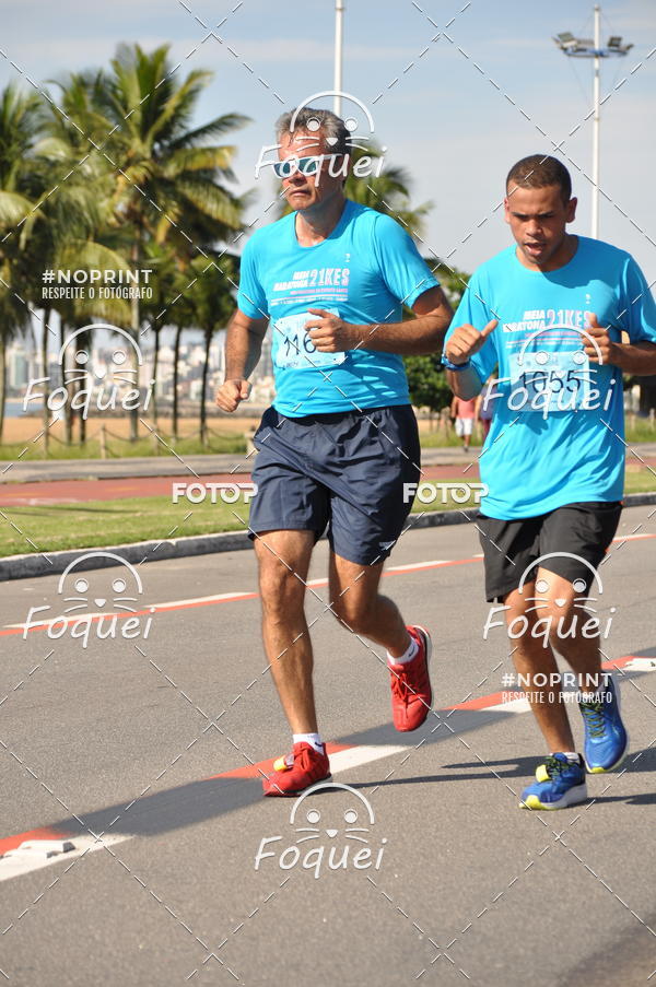 Buy your photos of the event21KES - Meia Maratona do Esprito Santo on Fotop