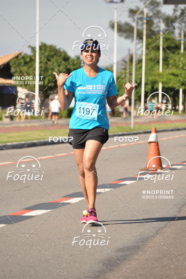 Buy your photos of the event21KES - Meia Maratona do Esprito Santo on Fotop
