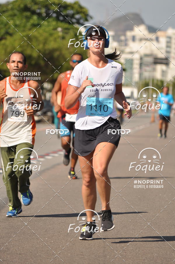 Buy your photos of the event21KES - Meia Maratona do Esprito Santo on Fotop