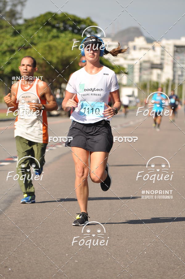 Buy your photos of the event21KES - Meia Maratona do Esprito Santo on Fotop