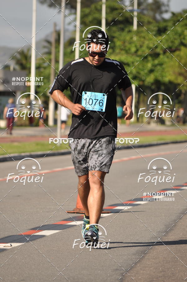 Buy your photos of the event21KES - Meia Maratona do Esprito Santo on Fotop